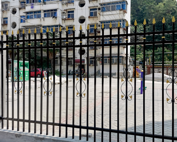 十堰鐵藝護(hù)欄的維護(hù)常識(shí)是什么？